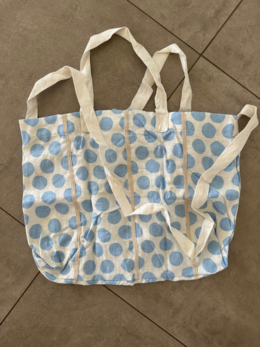 Day Tripper Tote Bag - Chambray Polka Dot