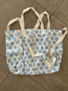 Day Tripper Tote Bag - Chambray Polka Dot
