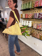 The Flower Tote