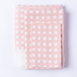 Gingham in Tulle Pink Tablecloth