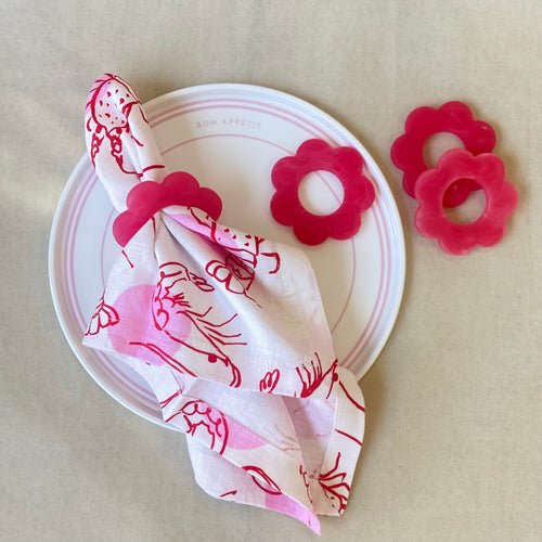 RUBY PINK Daisy Resin Napkin Rings - SETS OF FOUR